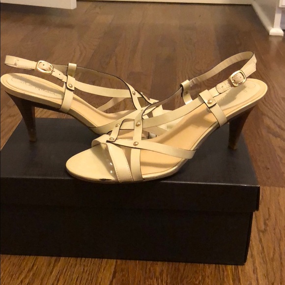 Cole Hana Air Vineyard Sandal - Picture 2 of 4